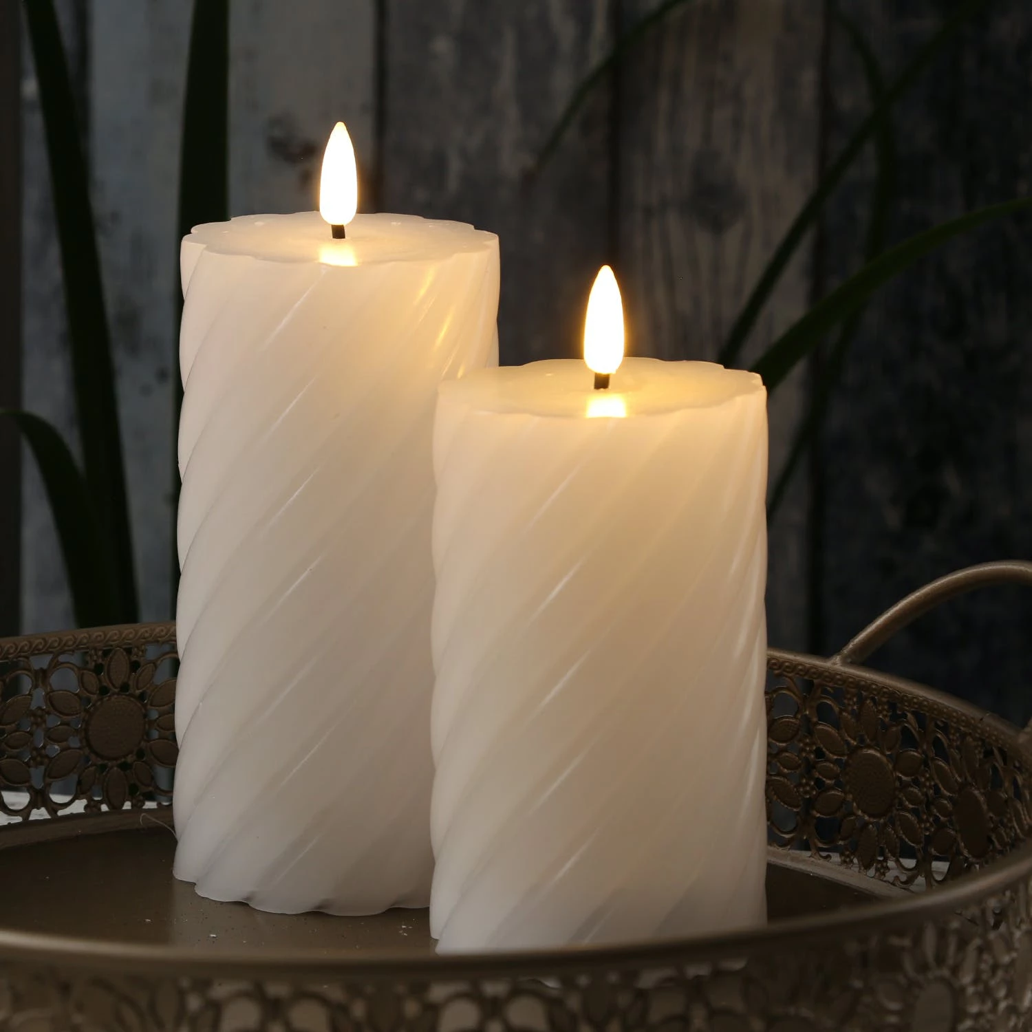 Null LED Kerze Twist Echtwachs Gedrehte Stumpenkerze Flackernd H: 17,5cm Timer Weiß – Bild 6